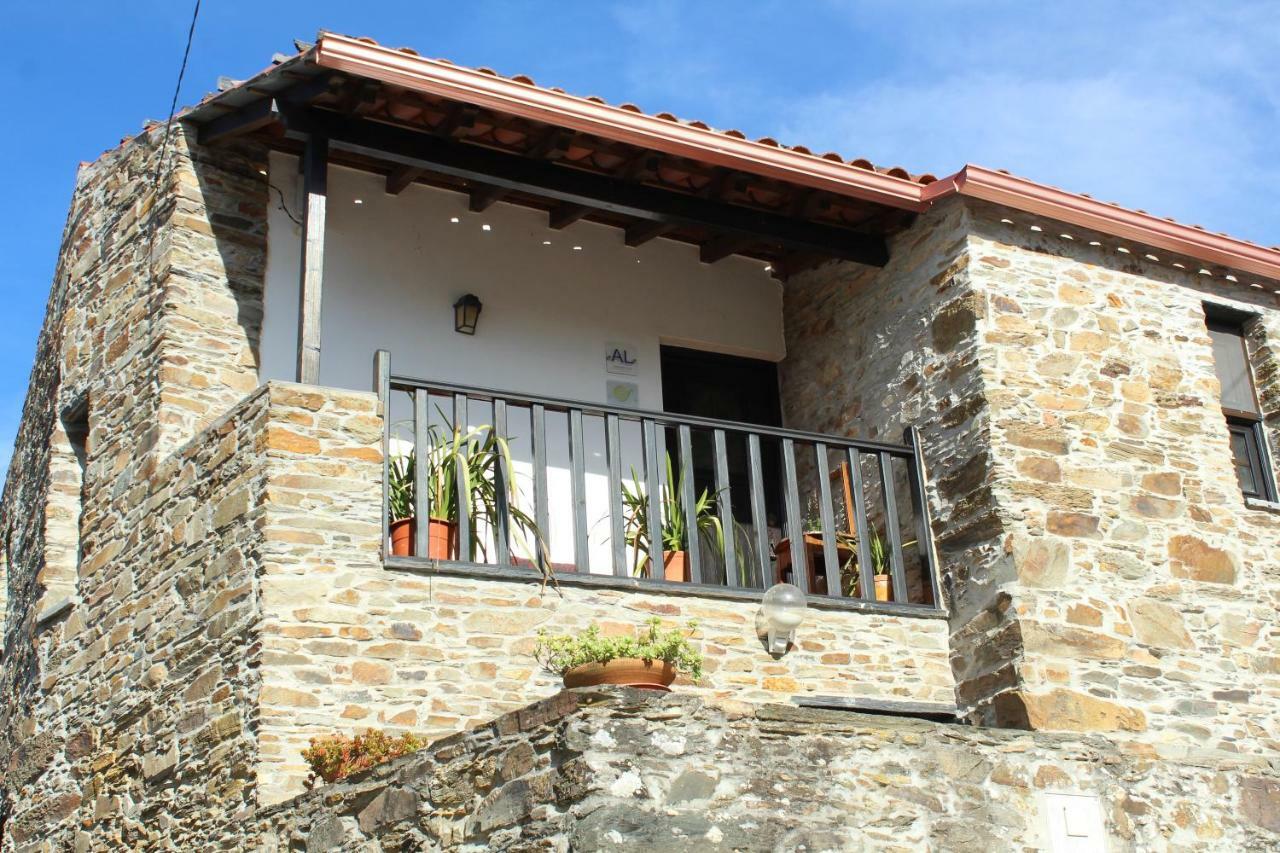 ホテル Casas De Pedra Proença-a-Nova エクステリア 写真